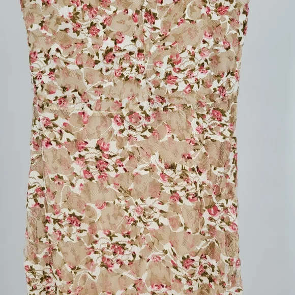 SAGE THE LABEL Four Letters Floral Lace Midi Dress Cream - Picture 8 of 16